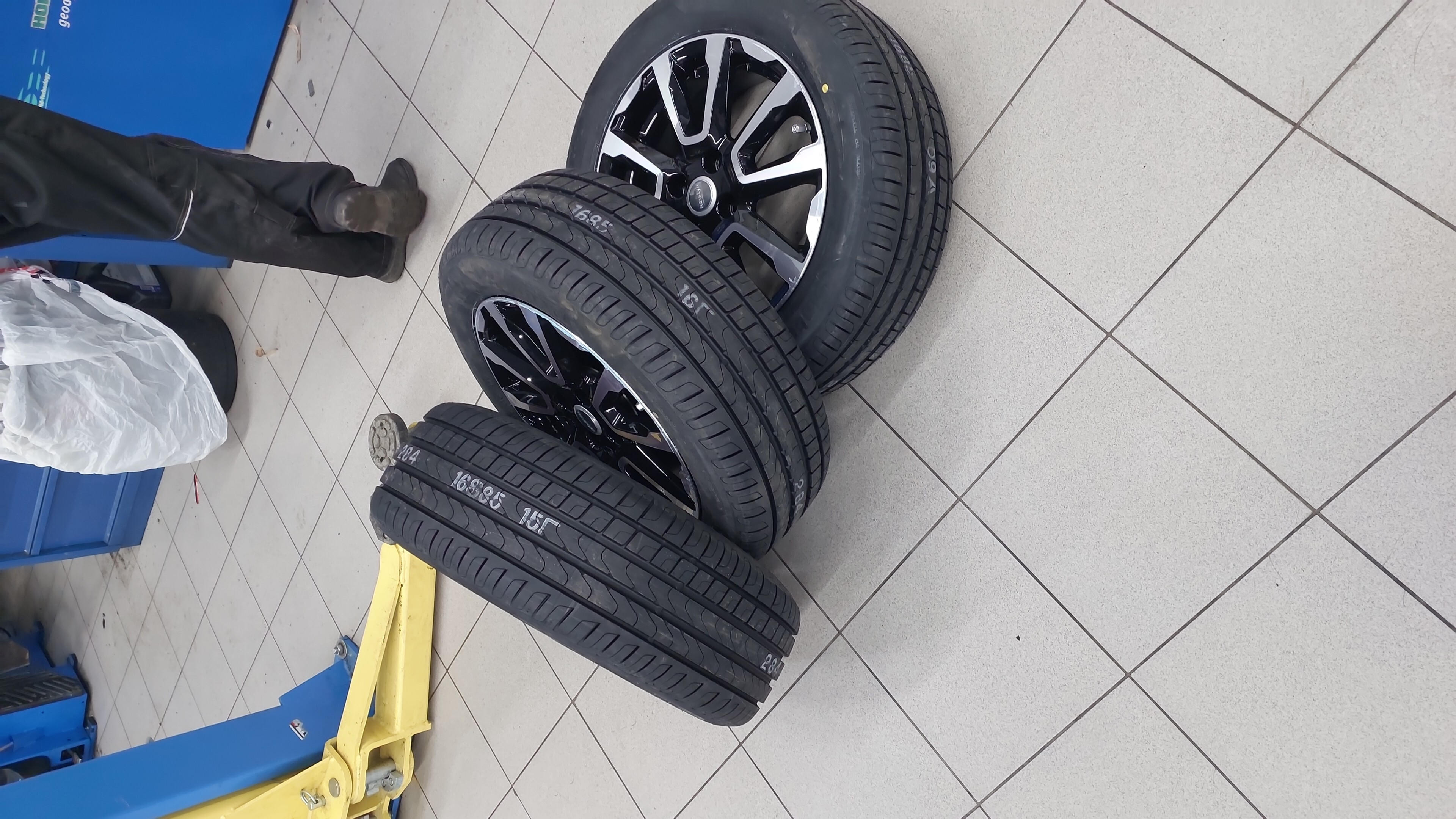 Купить летние шины PIRELLI CINTURATO P7 205/55R16 91 V, цены в  Каменске-Шахтинском — интернет-магазин VIRBACauto